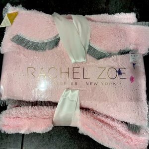 Rachel Zoe girls pillow and blanket set